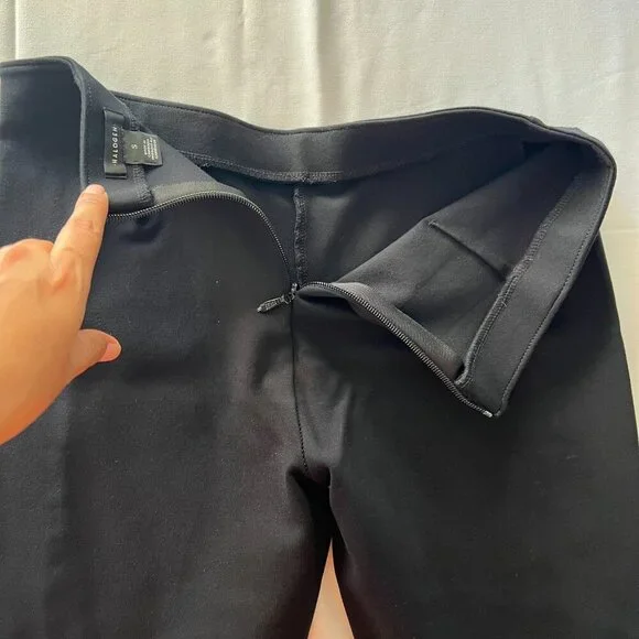 Halogen Womens size Small Black Elastic Band Pants - Picture 10 of 12